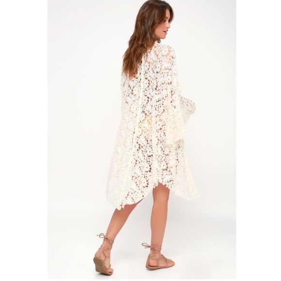 Free People crochet lace tunic / robe / coverup 💗 - Picture 7 of 9